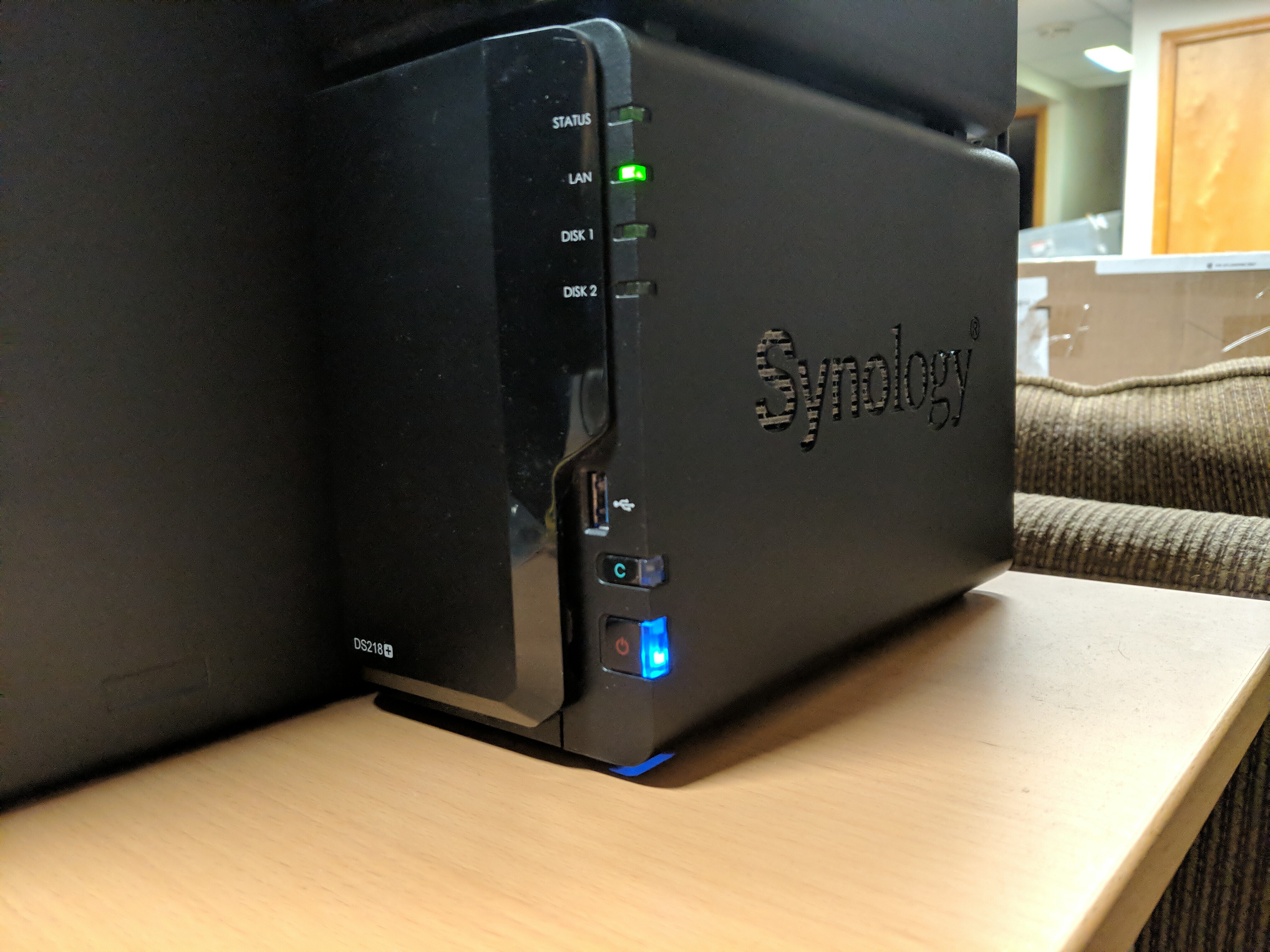 synology